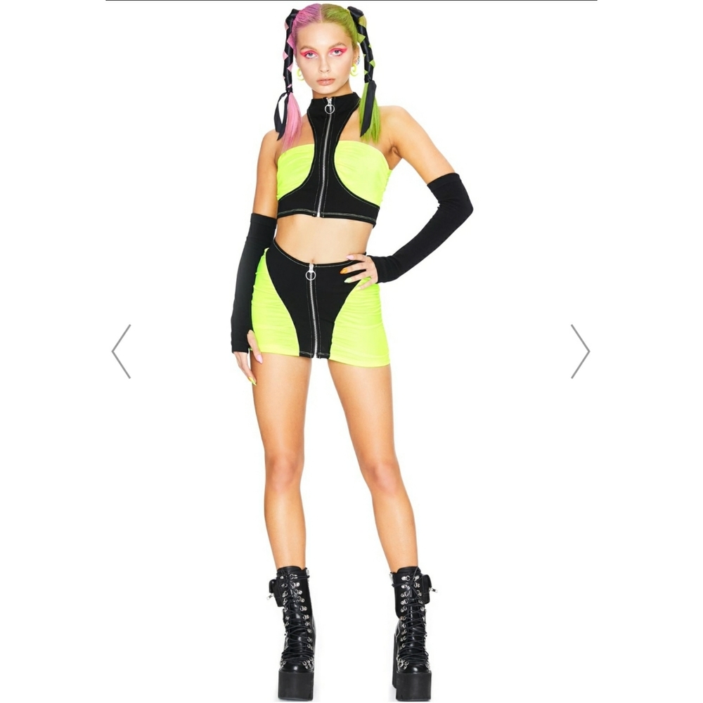 Follow The Noize Skirt Set
